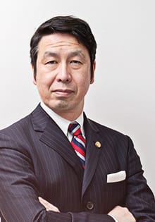 弁護士1人目